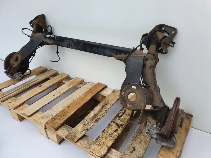 Skoda Roomster TYLNA BELKA ZAWIESZENIA TYŁ OŚ