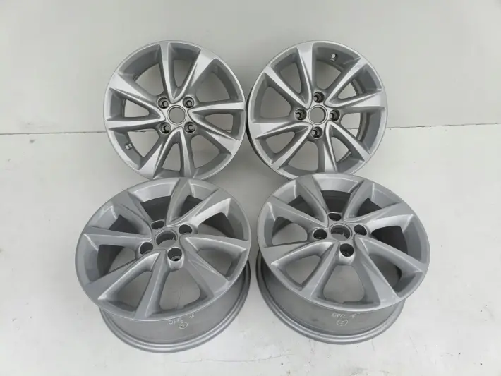 Opel Adam Corsa F FELGI ALUMINIOWE ALUFELGI KOMPLET FELG 16 R16 9832277280