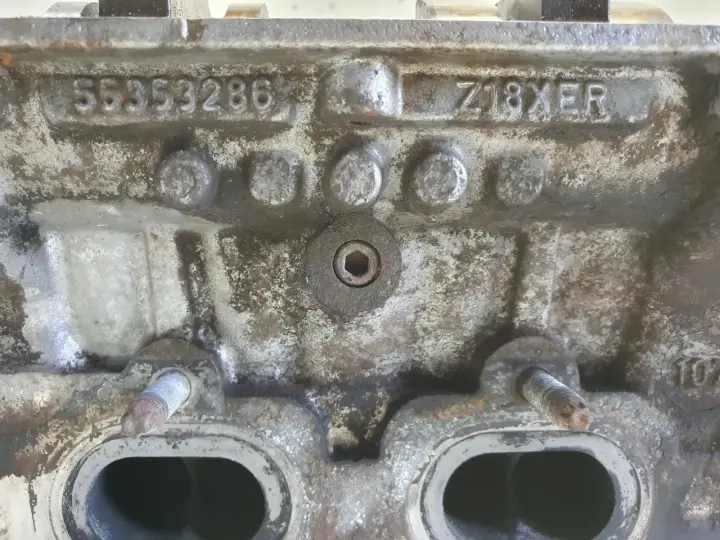 Opel Vectra C 1.8 16V GŁOWICA CYLINDRÓW Z18XER 55353286