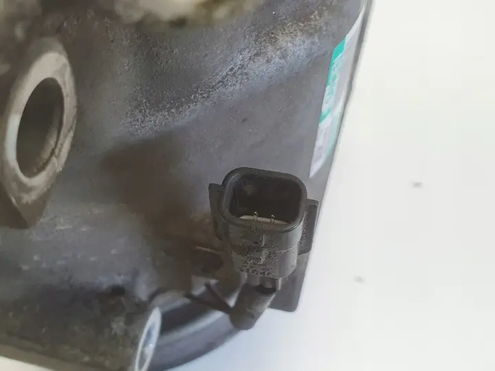 Nissan Qashqai 1.5 DCI SPRĘŻARKA KLIMATYZACJI 926009865R