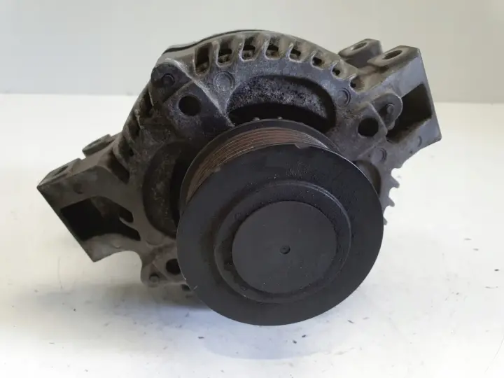 Honda Civic VIII 2.2 iCDTI ALTERNATOR 104210-3911