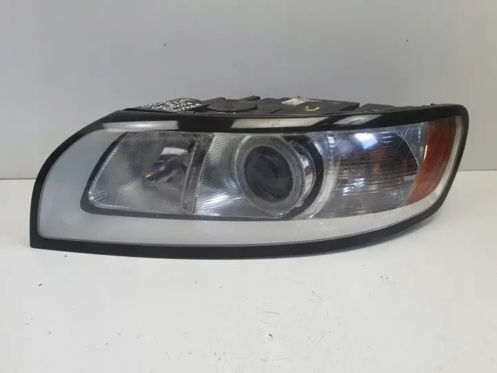 Volvo S40 II V50 LIFT PRZEDNIA LAMPA LEWA lewy przód 31265694 ZWYKŁA ŁADNA