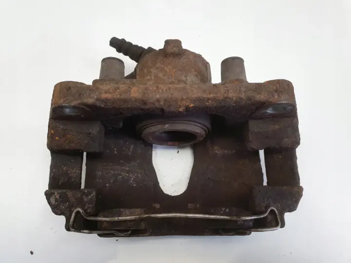 Renault Clio IV LEWY PRZEDNI ZACISK HAMULCOWY przód kierowcy L.P ATE 368