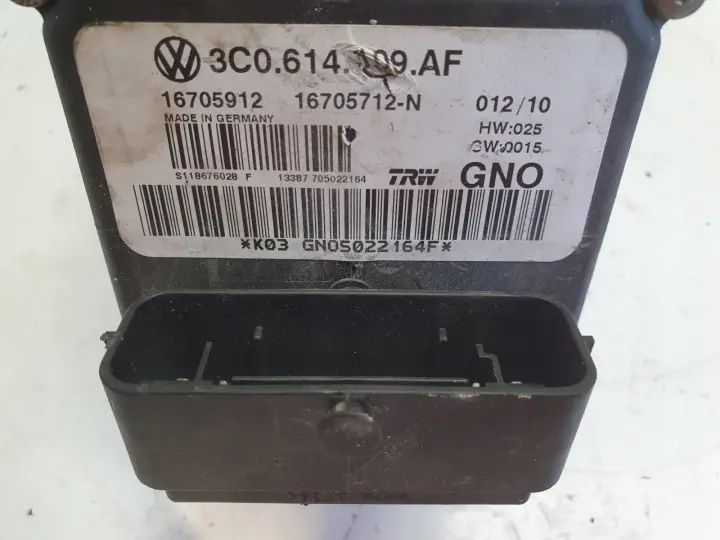 fe91ab7875ff16ebff1af9f513215477