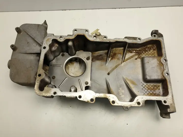 Jaguar S-Type 3.0 V6 MISKA OLEJOWA Oleju