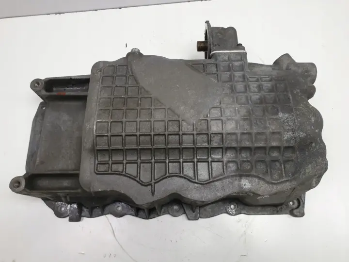 Pt Cruiser 2.4 16V MISKA OLEJU olejowa 04884387