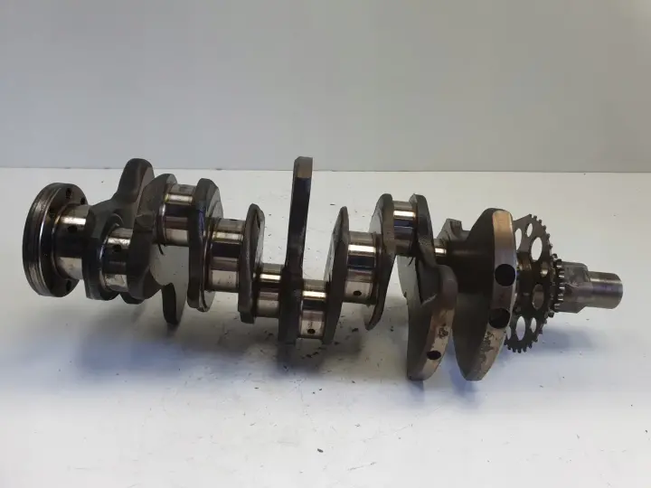 Lexus IS 250 2.5 V6 WAŁ KORBOWY K1