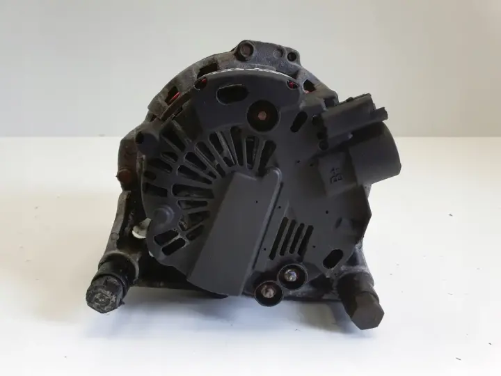 Peugeot 307 1.4 16V ALTERNATOR
