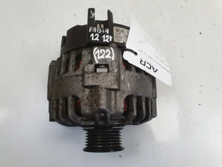 Skoda Fabia I VW Polo IV 1.2 12V ALTERNATOR valeo 03D903025J