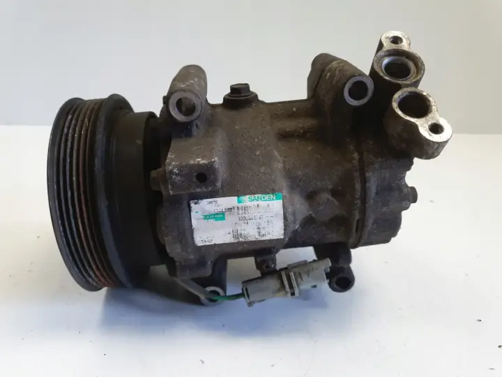 Nissan Micra K12 1.5 DCI SPRĘŻARKA KLIMATYZACJI 8200365787