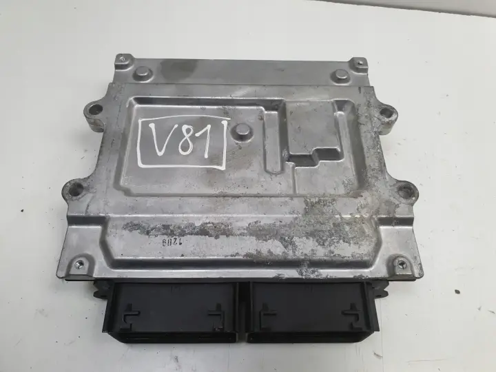 Volvo V40 CROSS COUNTRY 1.5 T3 STEROWNIK SILNIKA komputer 31459244