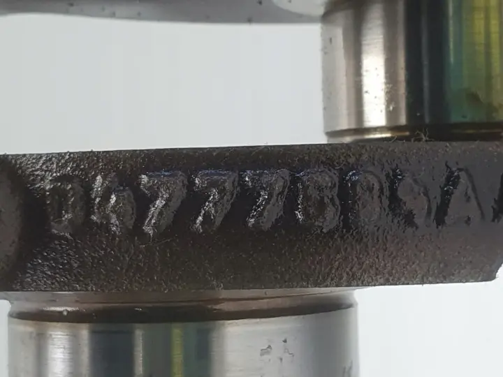 Mini Cooper R50 R53 1.6 16V WAŁ KORBOWY 04777684AA