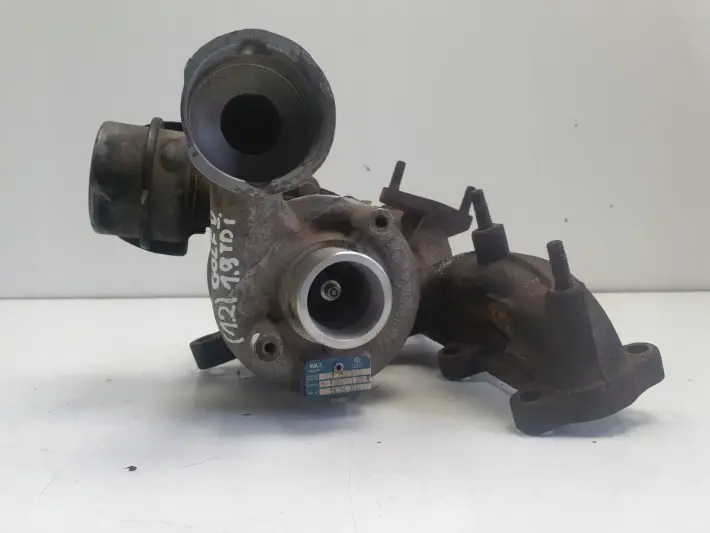 VW Golf V 1.9 TDI TURBOSPRĘŻARKA turbo 038253014G