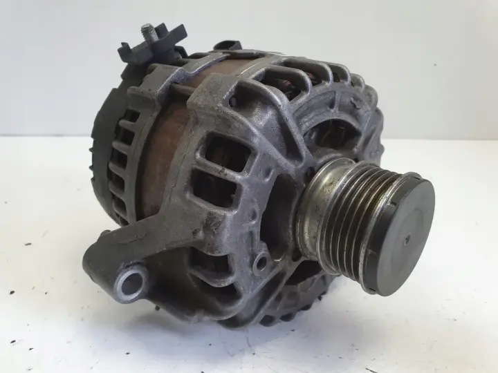 Volvo V70 III 2.0 D3 ALTERNATOR 31285627