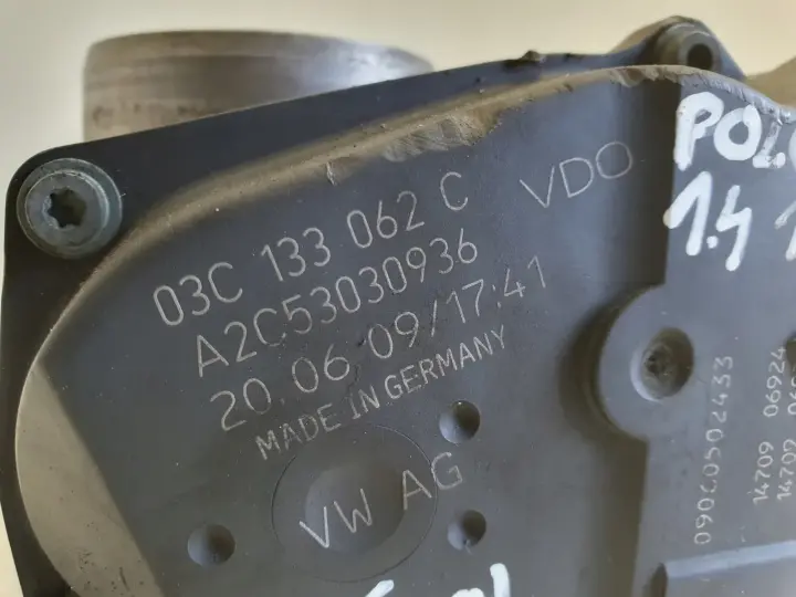 VW Polo IV 1.4 16V PRZEPUSTNICA 03C133062C