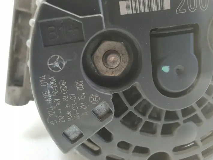 Mercedes W211 2.2 CDI ALTERNATOR 0124625014 A0131540002
