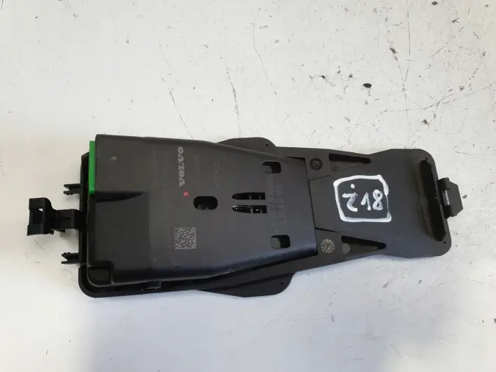 VOLVO V40 II CZUJNIK DESZCZU Sensor P31360888