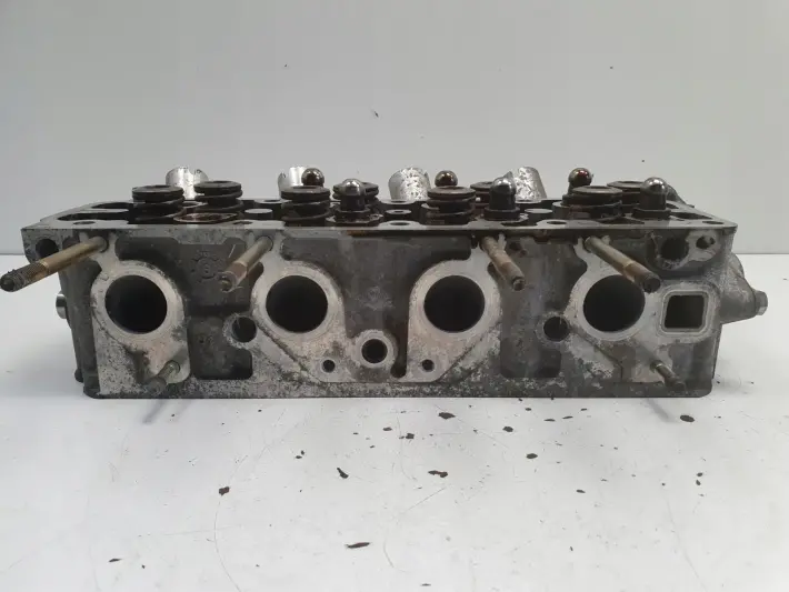Opel Astra II G 1.6 8V GŁOWICA CYLINDRÓW 90400242 Z16SE