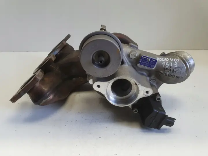 Volvo V40 II 2.0 T4 TURBOSPRĘŻARKA turbo 31441692