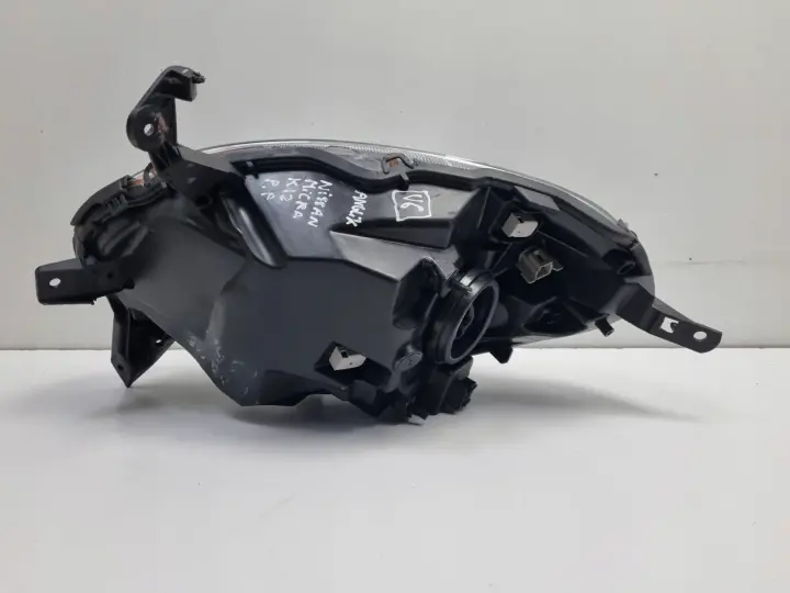 Nissan Micra K12 03-10r PRZEDNIA LAMPA PRAWA PRAWY PRZÓD 26060BG00B