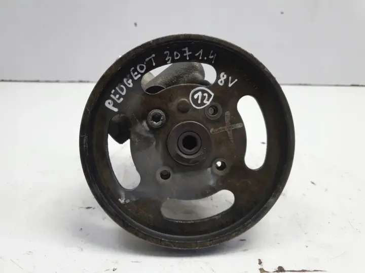 e7f5bddc0f3d0a032780e5c3a8f5da93