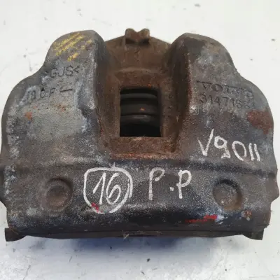 Volvo S60 II V60 I PRZEDNI ZACISK HAMULCOWY prawy przód pasażera 31471664