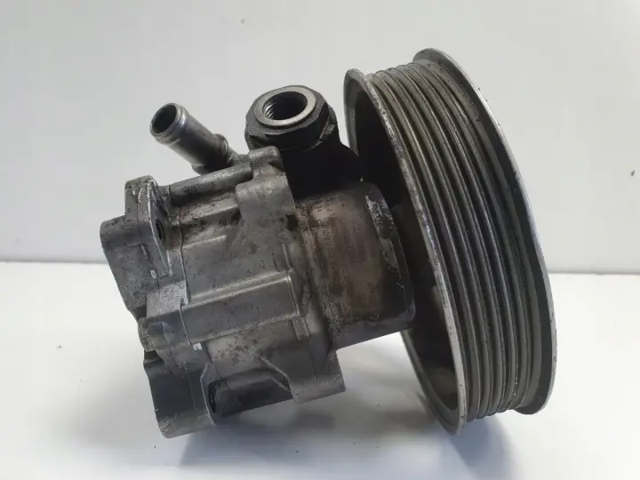 Audi A6 C5 2.0 20V POMPA WSPOMAGANIA 4B0145153