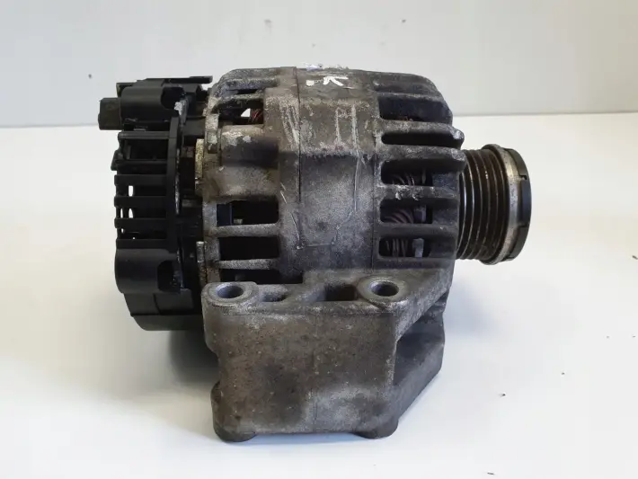 Opel Corsa D 1.3 CDTI ALTERNATOR 13256932