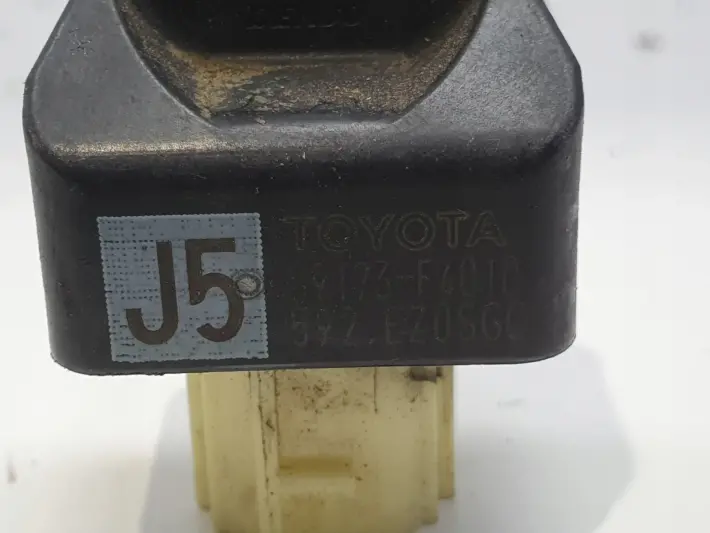 Toyota C-HR CHR 1.8 H CZUJNIK UDERZENIOWY Uderzenia 89173-F4010