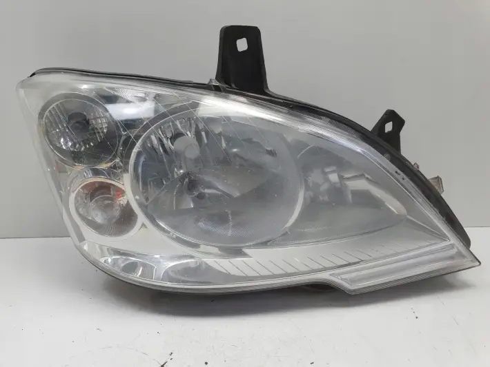 Mercedes Vito Viano W639 LIFT PRZEDNIA LAMPA PRAWA prawy przód A6398201961
