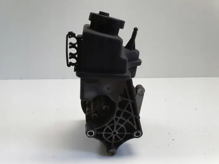 Mercedes Sprinter 906 2.2 CDI POMPA WSPOMAGANIA A0064667801