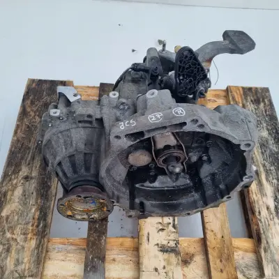 Audi A3 8P II 1.9 TDI SKRZYNIA BIEGÓW manualna JCS manual