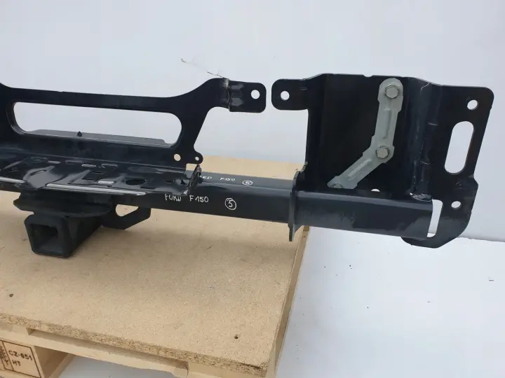 Ford F150 15-20r TYLNY ZDERZAK BELKA ZDERZAKA TYŁ
