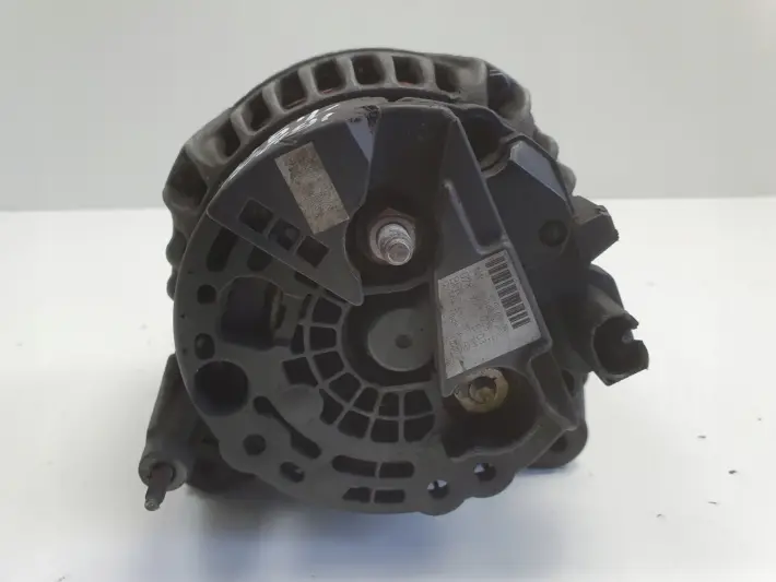 Seat Ibiza II III 1.9 TDI ALTERNATOR Bosch 028903028E 120A