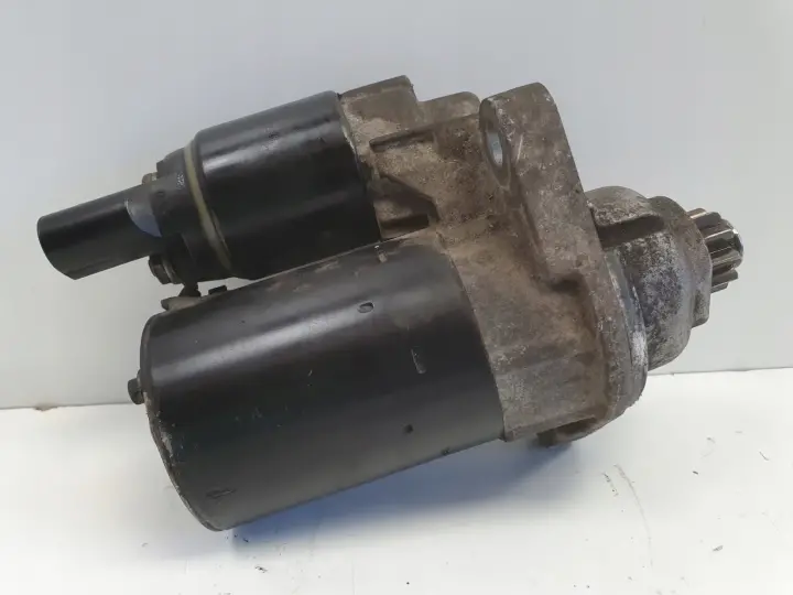 Audi A3 II 8P 1.6 8V ROZRUSZNIK 0001120408 bosch