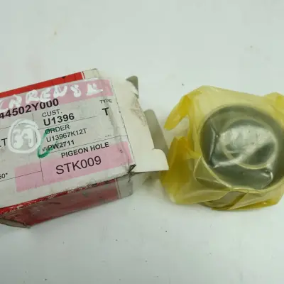 Kia Sportage II 2.0 16V ROLKA PASKA napinacza NOWA