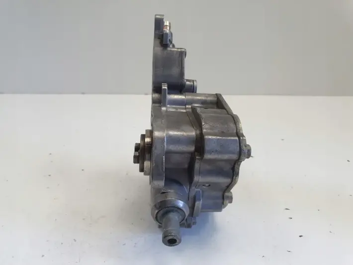 Audi A6 C5 VW Passat B5 1.9 TDI POMPA VACUM wakum 038145209A