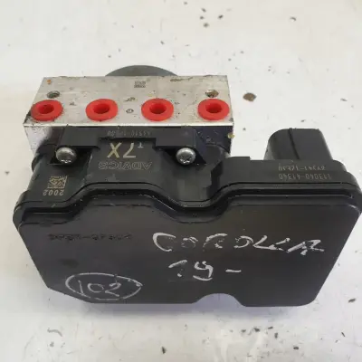 Toyota Corolla E21 POMPA ABS hamulcowa 44510-12600