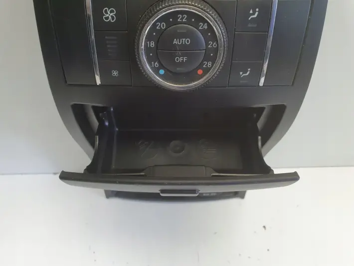 Mercedes ML W164 TYLNY TUNEL ŚRODKOWY kratka nawiewu panel tył A1648300454