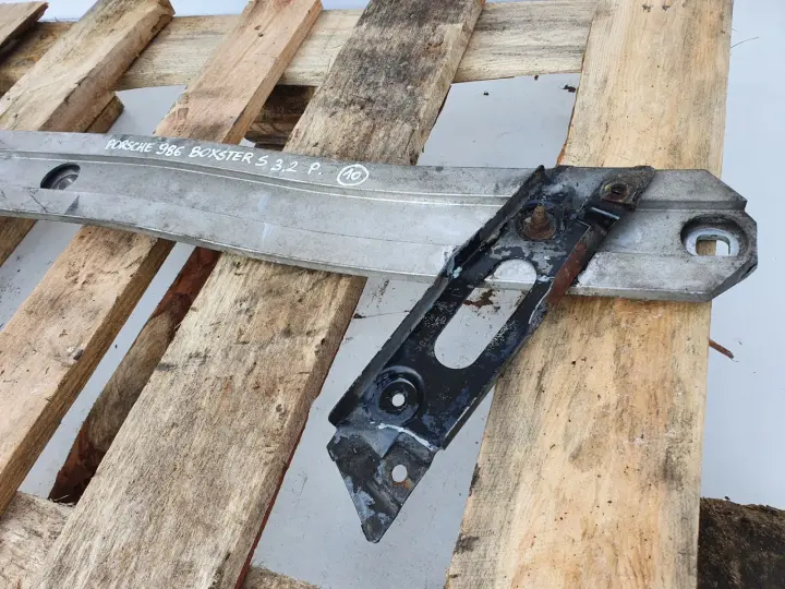 Porsche Boxster 986 TYLNA BELKA Wzmocnienie