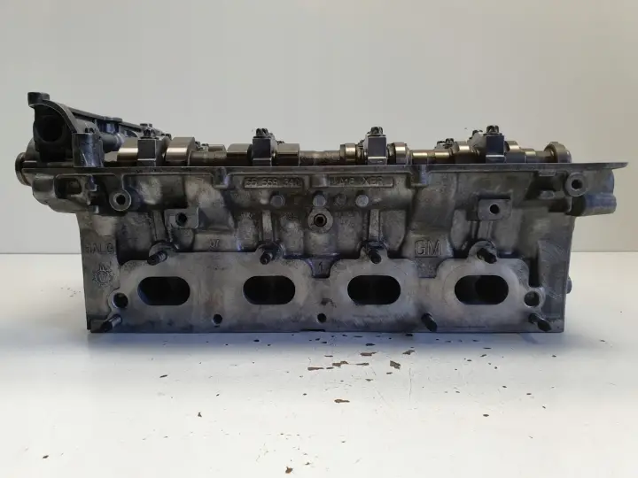 Opel Insignia 1.6 16V A16XER GŁOWICA CYLINDRÓW regenerowana WAŁKI 55559340