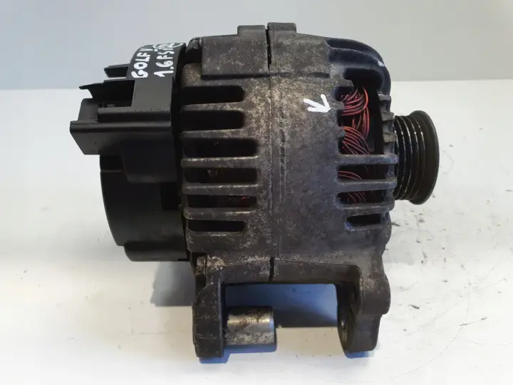 VW Golf V 1.6 FSI ALTERNATOR valeo 03C903023B 110A