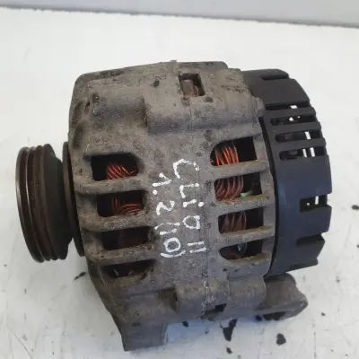 Renault Clio II 1.2 16V ALTERNATOR 7700437090 valeo 95A