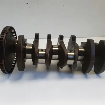 Audi A4 B6 1.8 T turbo WAŁ KORBOWY AVJ