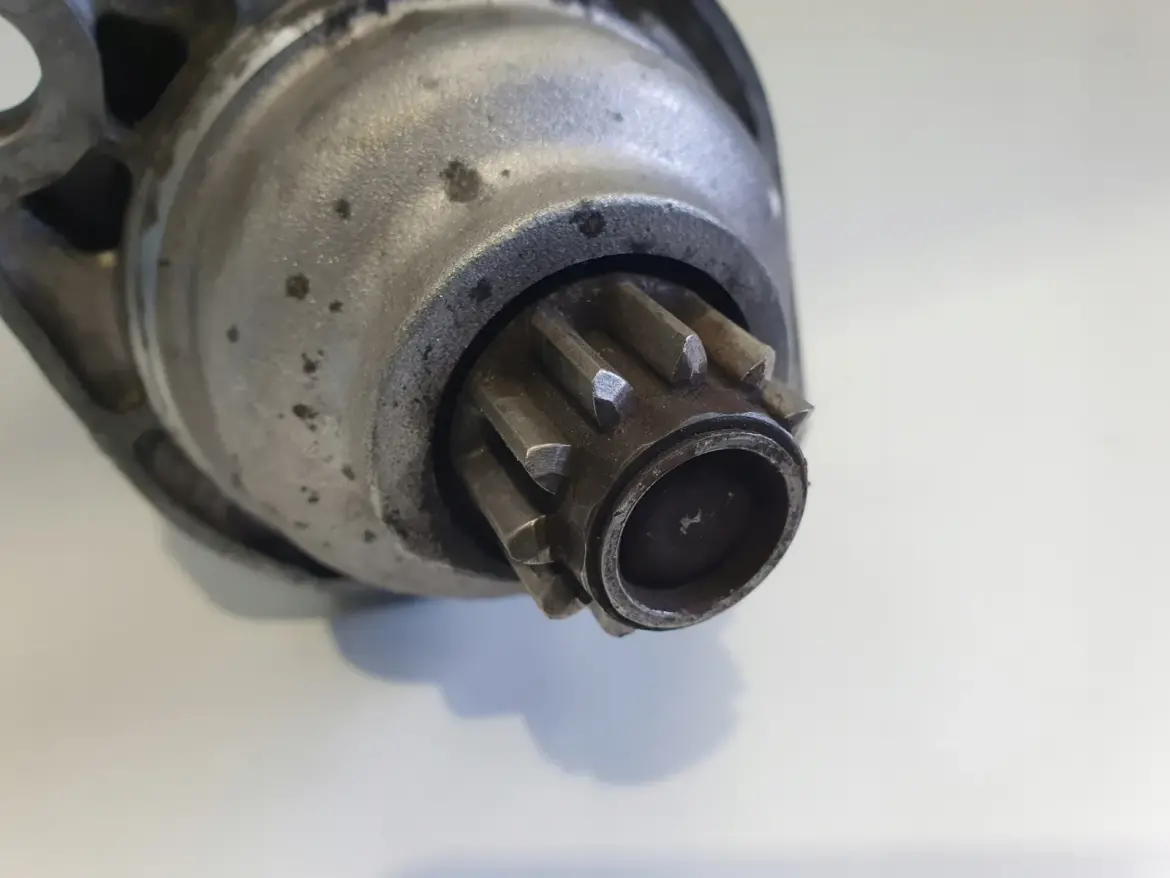 Audi A3 8L Golf IV 1.9 TDI ROZRUSZNIK valeo 02A911024B D7RS30
