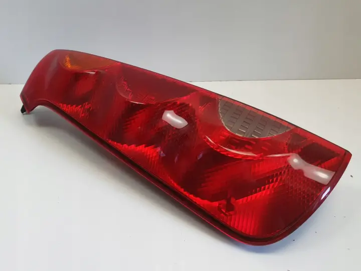 Nissan Note I 06-12r TYLNA LAMPA LEWA lewy tył tylnia