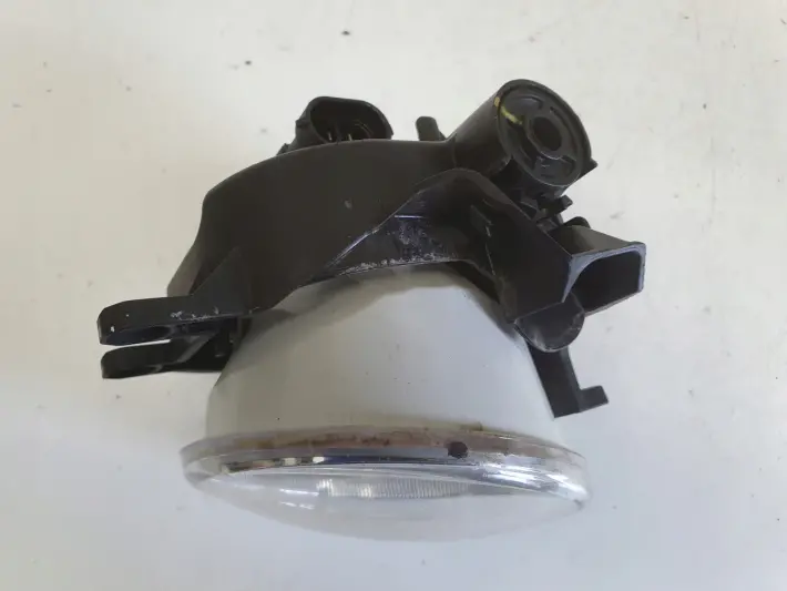 Toyota Yaris III 11-20r PRZEDNI HALOGEN LEWY PRZÓD kierowcy 81220-02110