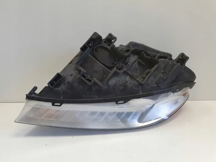 Volvo S80 II V70 III 07-13r PRZEDNIA LAMPA PRAWA prawy przód EURO 31214352