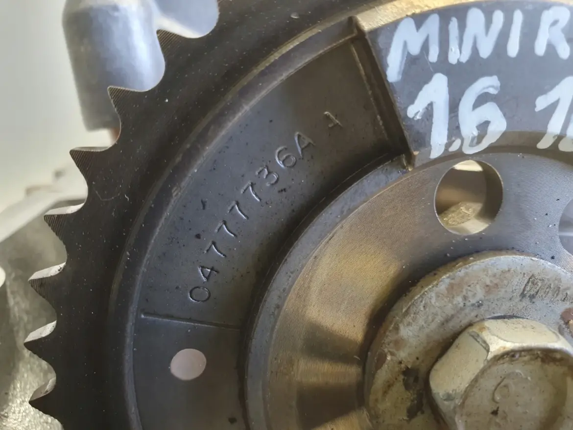 Mini Cooper R50 R53 1.6 16V GŁOWICA CYLINDRÓW 04777751AB