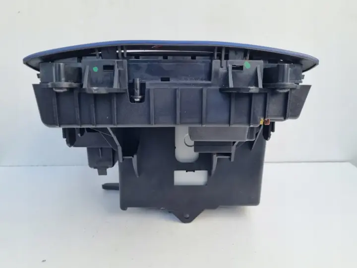 Volvo S60 I V70 II XC70 RADIO CD Radioodtwarzacz HU-650 panel klimatyzacji